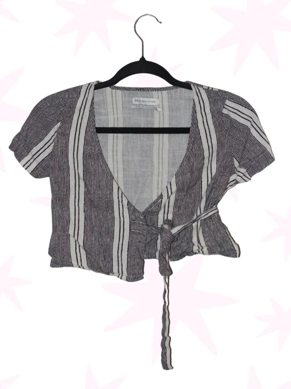 Urban Outfitters cotton/linen blend wraparound crop length blouse XS